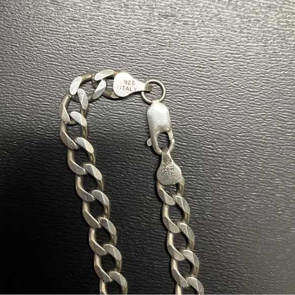 Italy 925 Sterling Silver 24” Link Chain - Picture 5 of 7